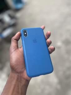 A picture of IPHONE X
