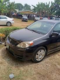 A picture of 2004 Toyota Matrix