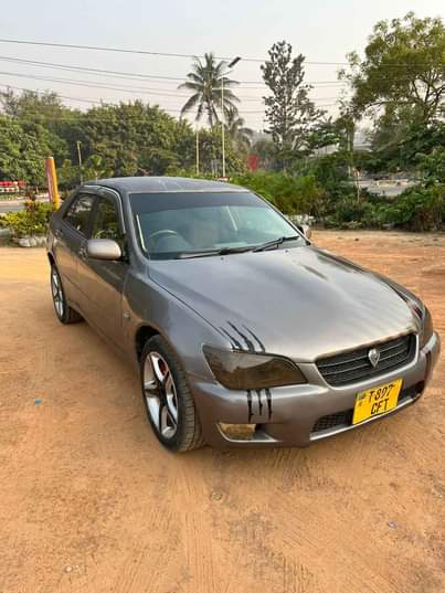 A picture of  Toyota Altezza CFT Mil 3.8 Engne safi Gear box