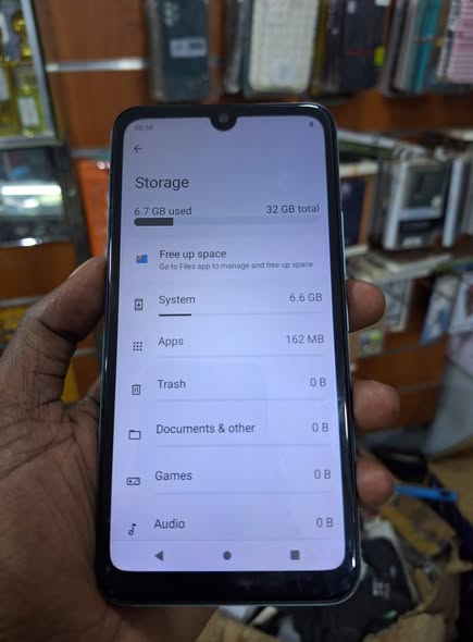 A picture of Itel A04 32gb