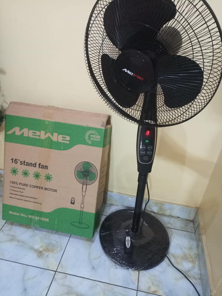A picture of Box pack stand fan remote control 110k 0700711388