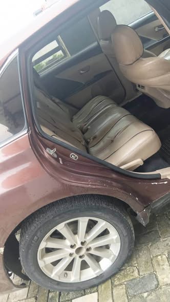 A picture of Toyota Venza 2010