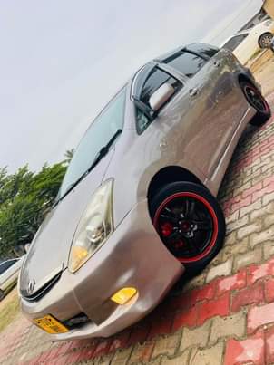 A picture of Toyota wish Nzuri sana
