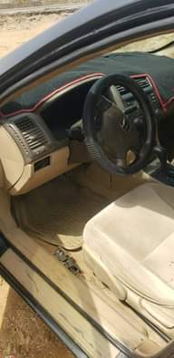 A picture of Nigerian neat used 05 painted v4 EOD ac need attention