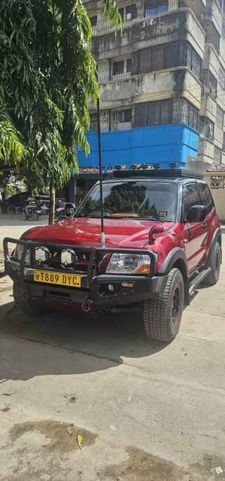 A picture of PAJERO DIESEL POWER 4 CYLINDER PISTON 4 MANUAL GEAR CONDITION