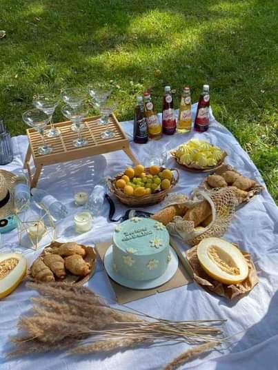 A picture of Picnic dates