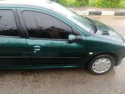 A picture of PEUGEOT 206 Automatic