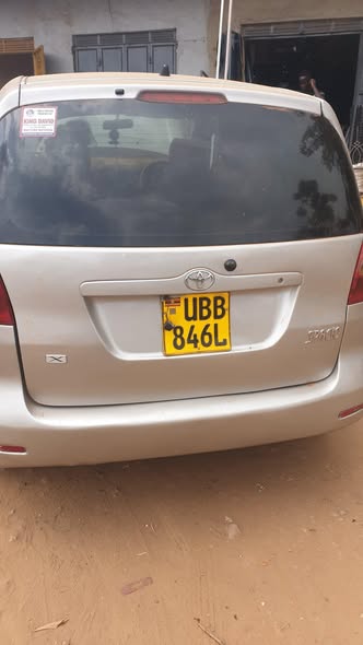 A picture of Toyota spacio