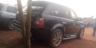 A picture of Range Rover for sell