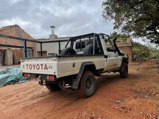 toyota land cruiser