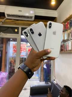 A picture of IPHONE X