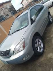 A picture of 2008 Rx 350 Price 8m Location Amuwo odofin Lagos 09030746449