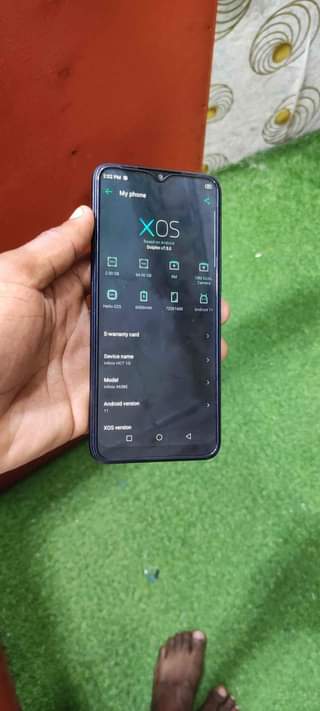 A picture of INFINIX HOT 10i 64gb
