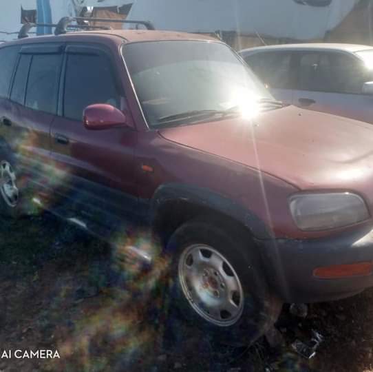 A picture of Toyota RAV4 First body. Engine untempered Gear perfect