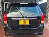 A picture of Toyota wish Cc1790 Seat 7 Full ac Year 2005 Bei