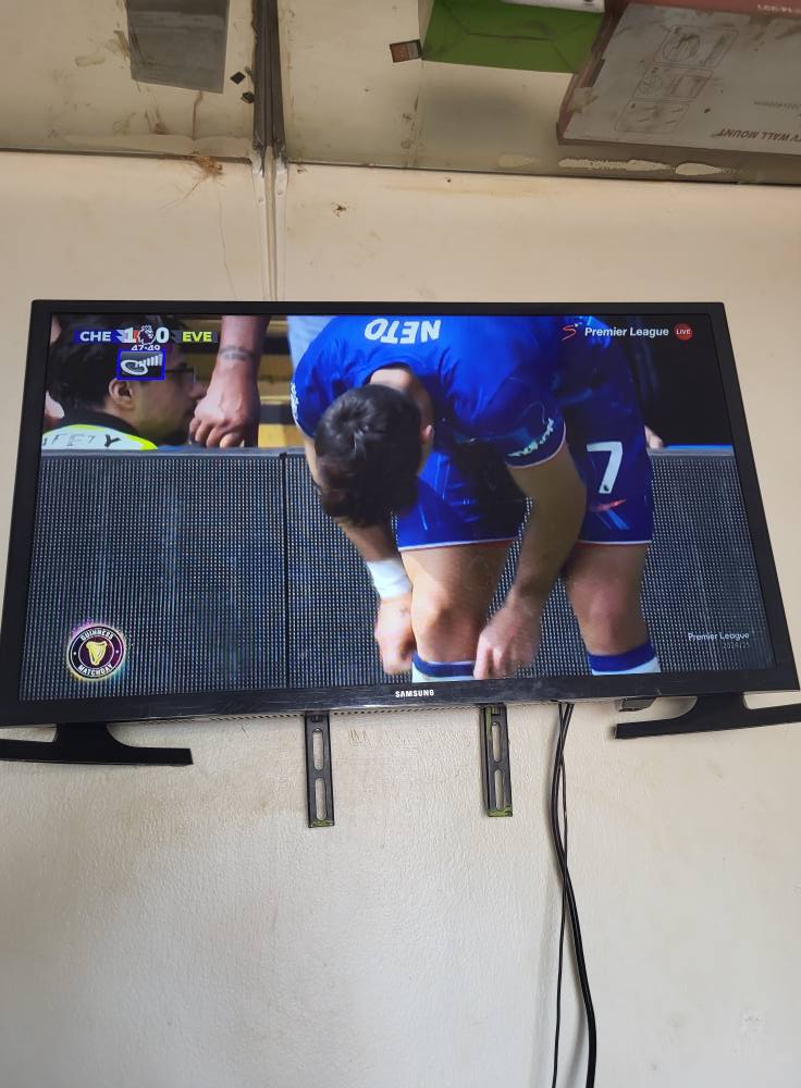 A picture of 32 inches tv digital with inbuilt free to air decorder