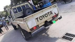 A picture of Land cruiser pick up