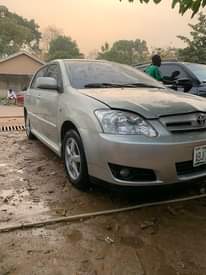 A picture of Toyota Obama 2005