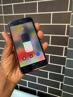 A picture of IPHONE 8