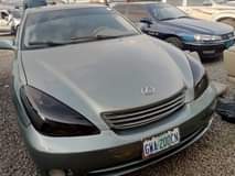 A picture of Lexus car