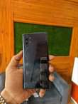 A picture of samsung galaxy not10plus clean saaaana
