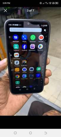 A picture of Infinix inauzwa