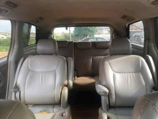 A picture of Toyota Sienna 2005 for sale perfect engine and gear selection
