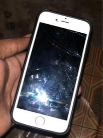 A picture of iphone 6plain