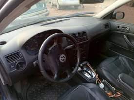 A picture of Volkswagen in Jetta Bora model 2002