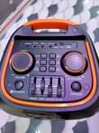 A picture of Smart Plus Party Box Free Wireless Microphone
