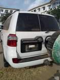 A picture of TOYOTA LAND CRUISER V 8 All DUTY PAID 1VDJ200 ENGINE