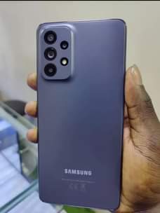 A picture of SAMSUNG A53