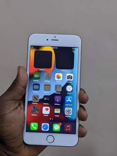 A picture of Iphone 6s plus