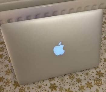 A picture of Apple MacBook Pro Retina 2015 Core i5 Ram 8Gb SSD