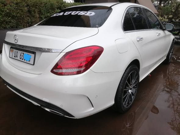 A picture of Benz c200 model 2018 for sale