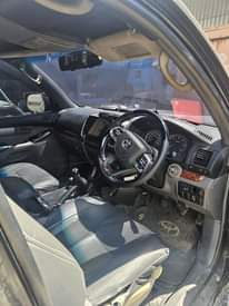 A picture of Land cruiser txl
