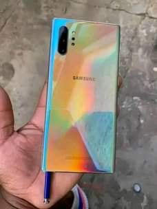 A picture of Samsung Galaxy Note 10 nahitaji pesa 0750639678