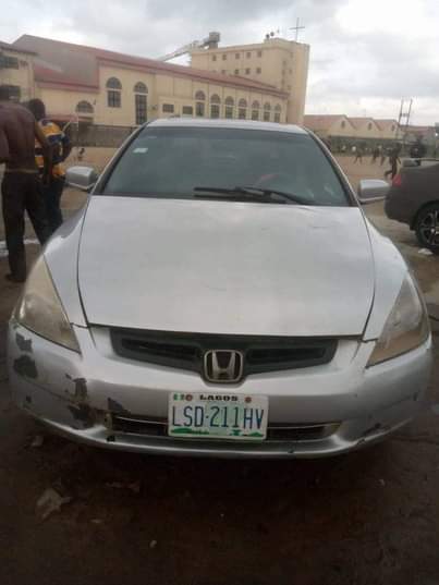 A picture of 2005 Honda Accord 8755