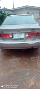 A picture of 2002 Toyota Camry 4
