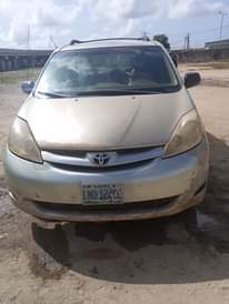 A picture of Toyota seina