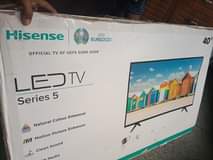 A picture of Hisense led TV inch 40