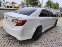 A picture of TOYOTA CAMRY SE 2012 MODEL