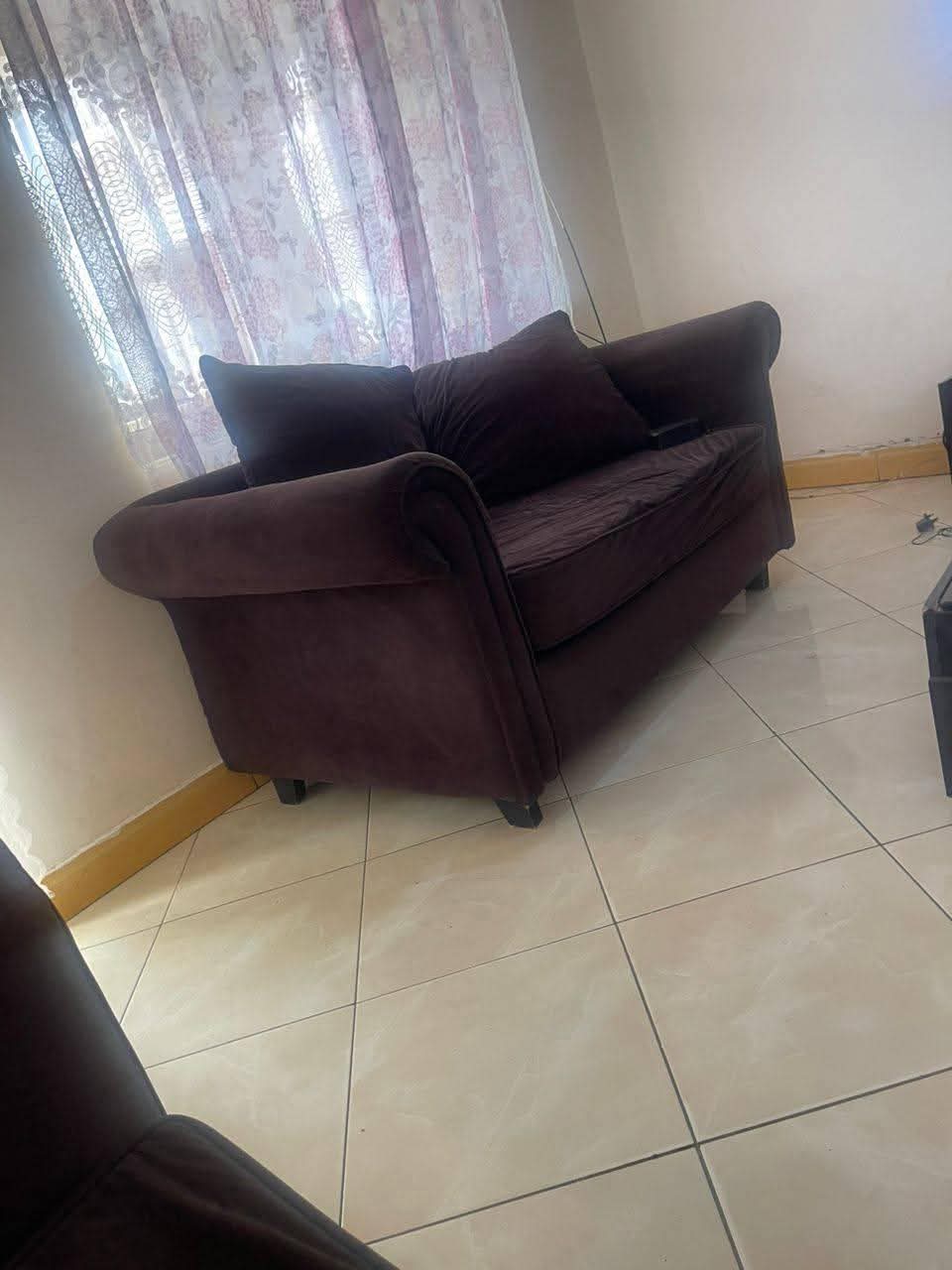 A picture of Household items on quick sale