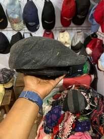 A picture of Kangol zipo mtumba grade one call whatsup0767023620 0786090908
