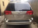 A picture of Toyota sienna xle2005