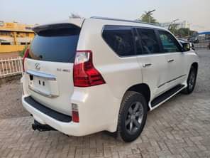 A picture of 2013 Lexus GX460 Premium Edition foreign 27 5M with duty