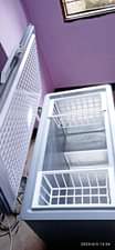 A picture of DEEP FREEZER