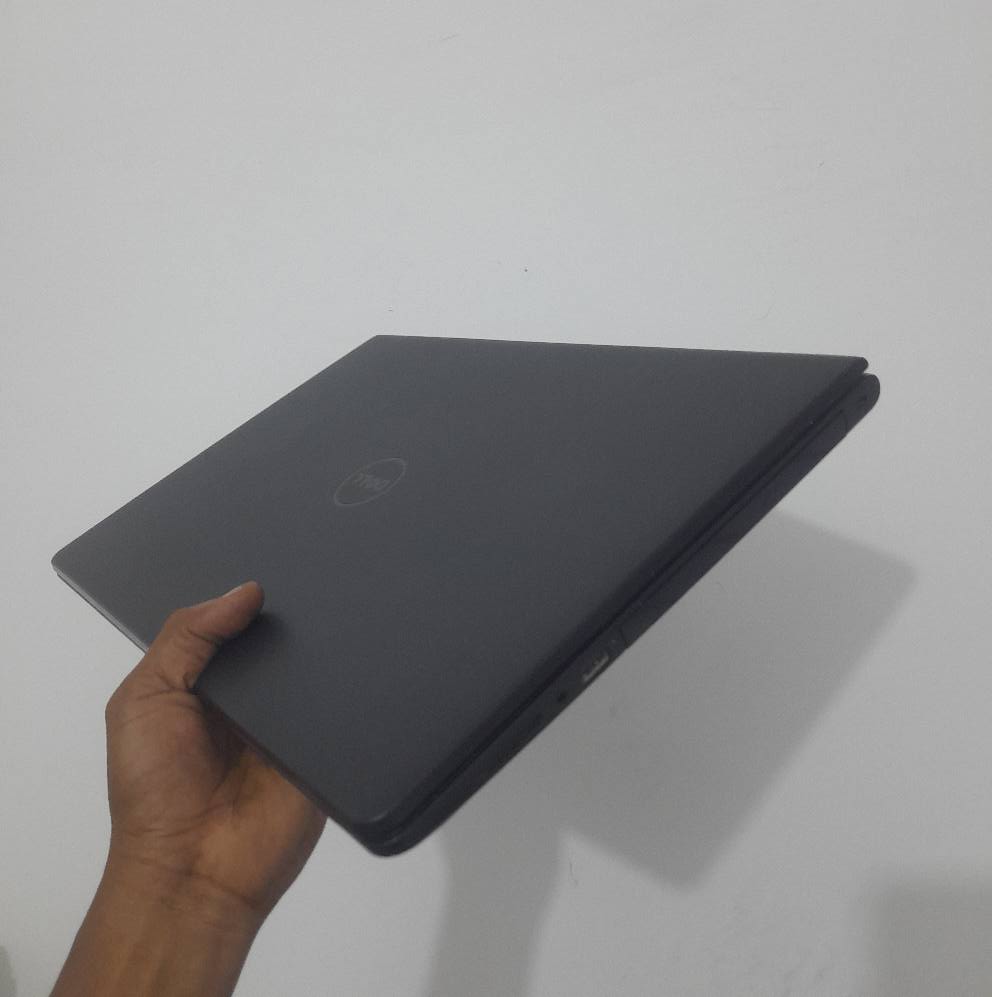 A picture of slim laptop hp probook A8 core i5