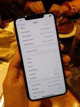 A picture of Iphone 11 Pro Max 64GB