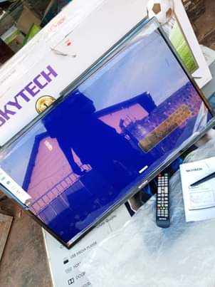 A picture of Skytech original tv Free to air